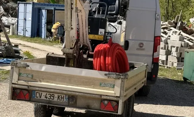Walt Electrique met son expertise au service de vos extérieurs sur Amiens, Amiens, WALT ELECTRIQUE